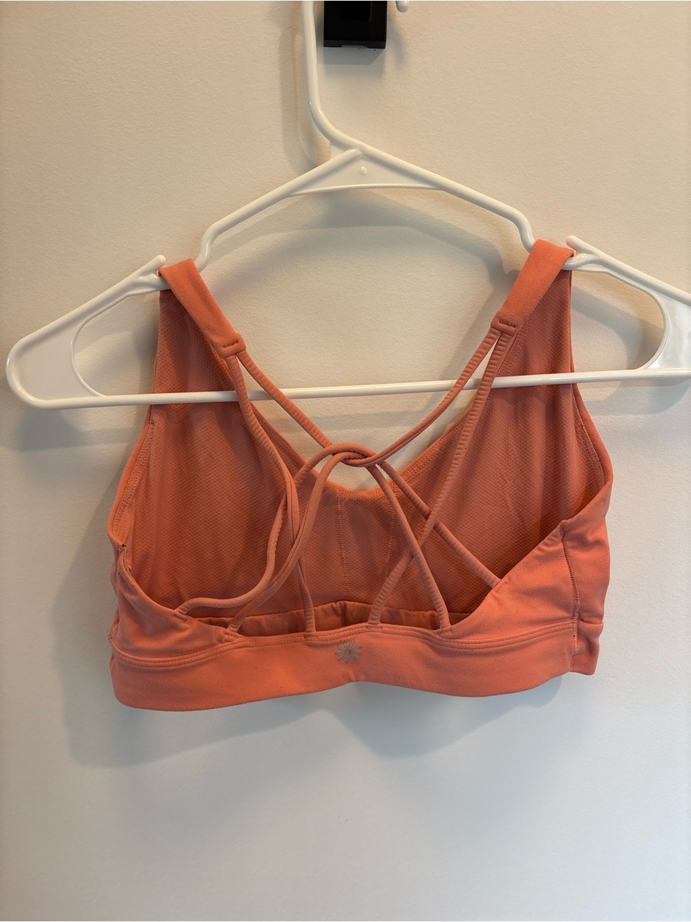 Athleta Coral Orange Strappy Sports Bra - Picture 2 of 3